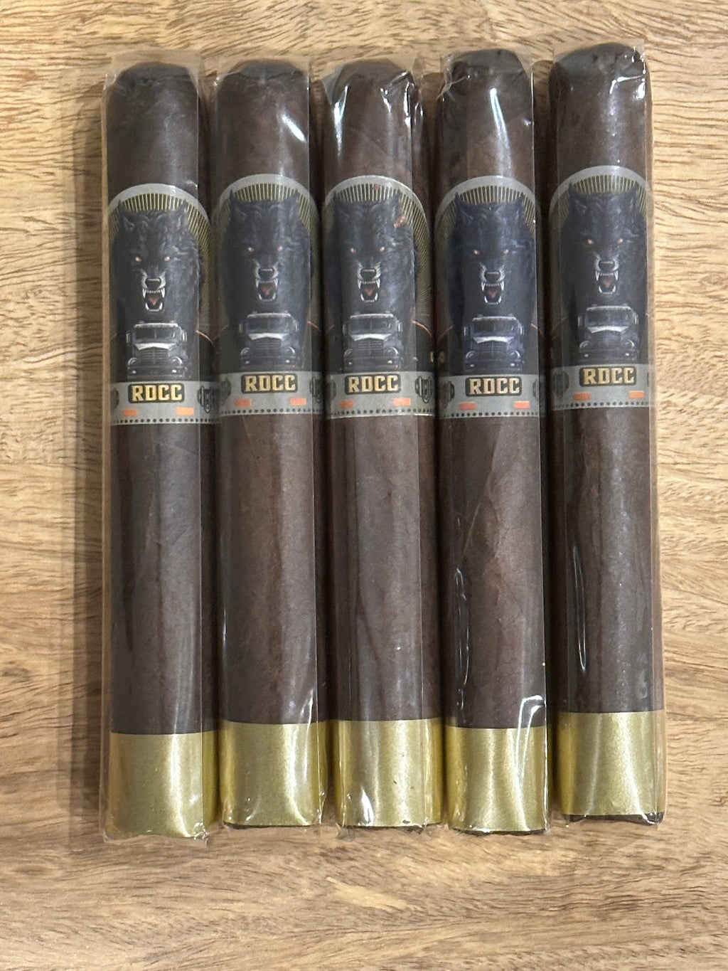 BLACK DOG — MADURO, 6x54 TORO (FULL BODIED)